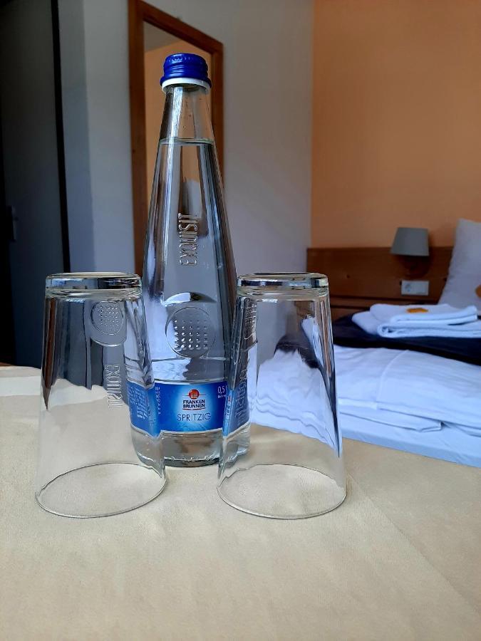 Hotel Landgasthof Frankenstern 괴스바인슈타인 외부 사진