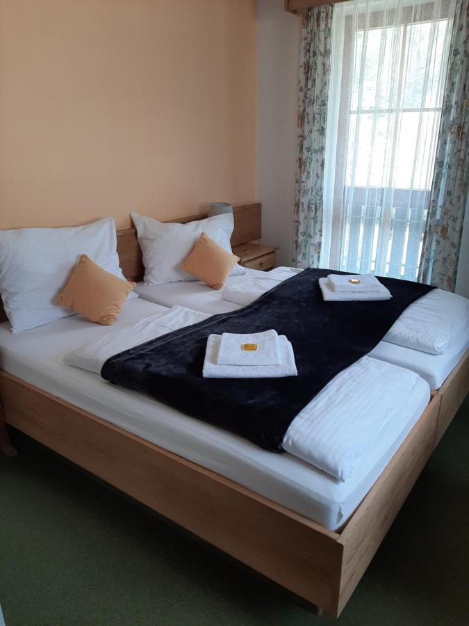 Hotel Landgasthof Frankenstern 괴스바인슈타인 외부 사진
