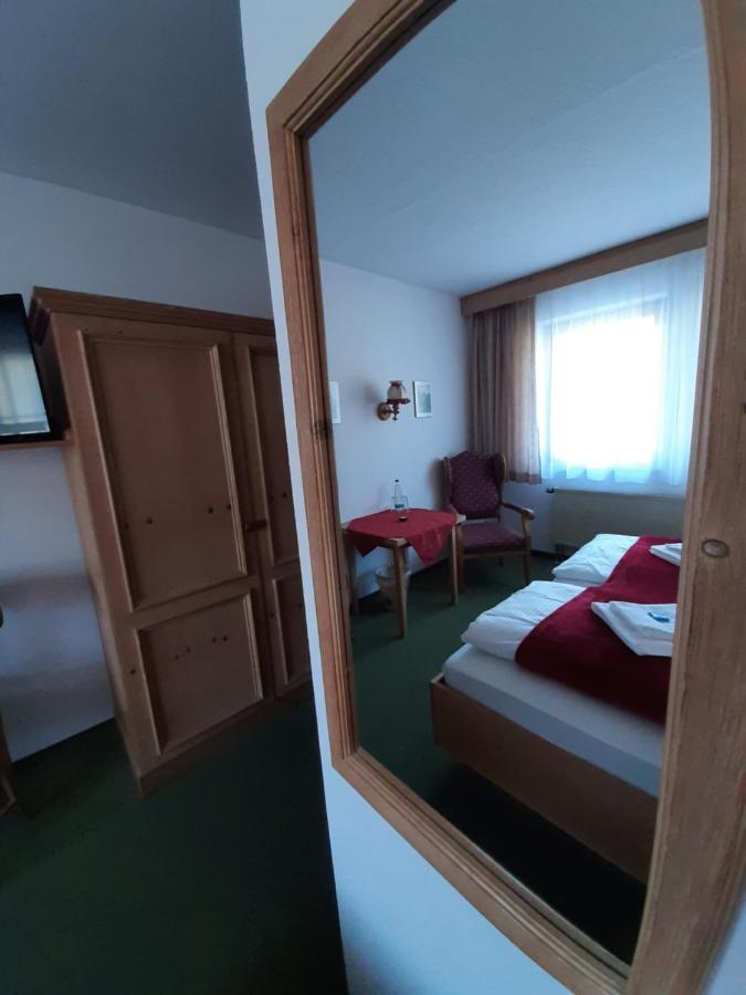 Hotel Landgasthof Frankenstern 괴스바인슈타인 외부 사진