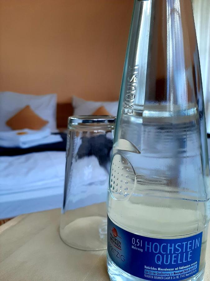 Hotel Landgasthof Frankenstern 괴스바인슈타인 외부 사진