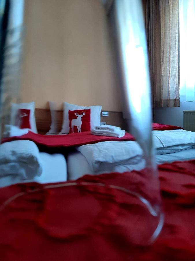 Hotel Landgasthof Frankenstern 괴스바인슈타인 외부 사진